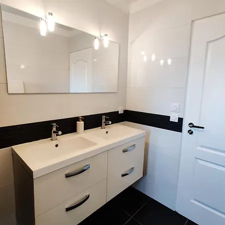 L'ecrin D'ussat * Ussat