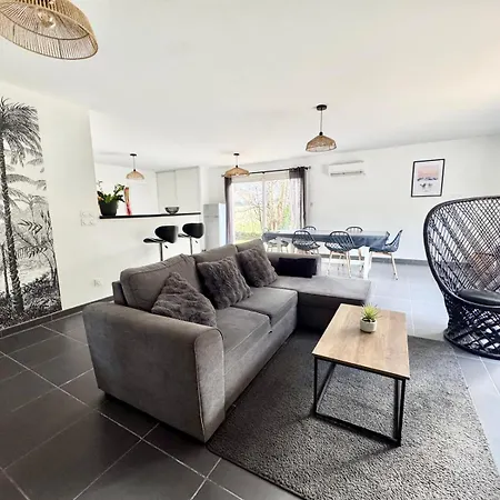 וילה L'ecrin D'ussat